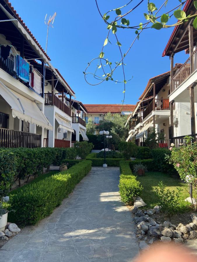 Beautiful Apartment By Center Of Pefkochori Chalkidiki Екстериор снимка